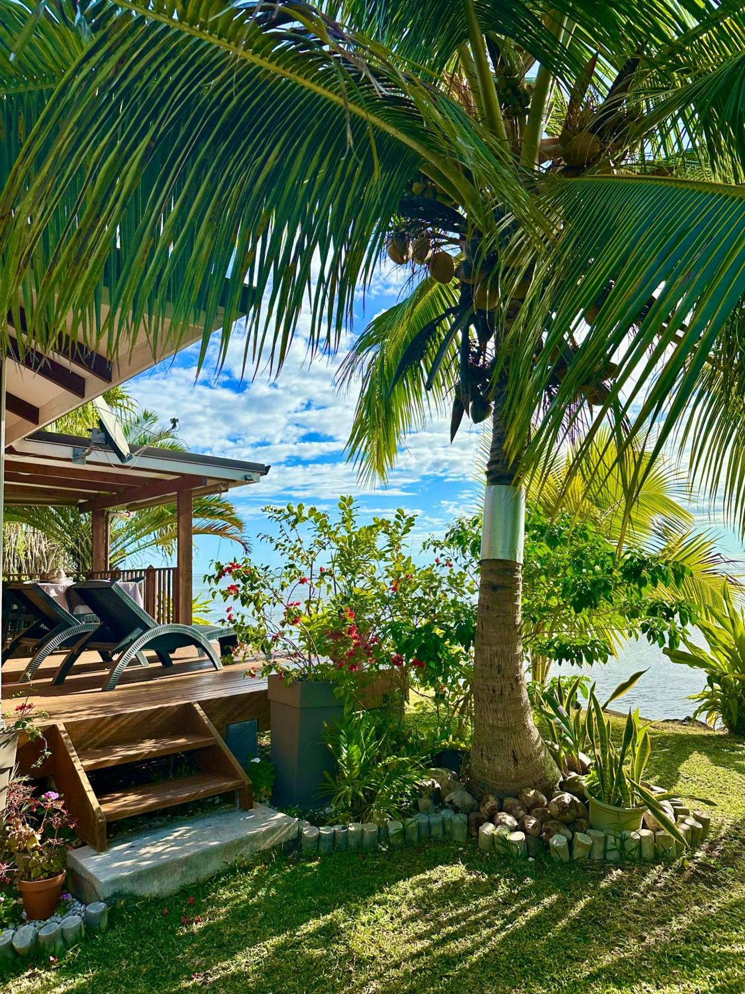 O'Coco Bungalow- Breathtaking Waterfront Views, Endless Memories Paea ภายนอก รูปภาพ